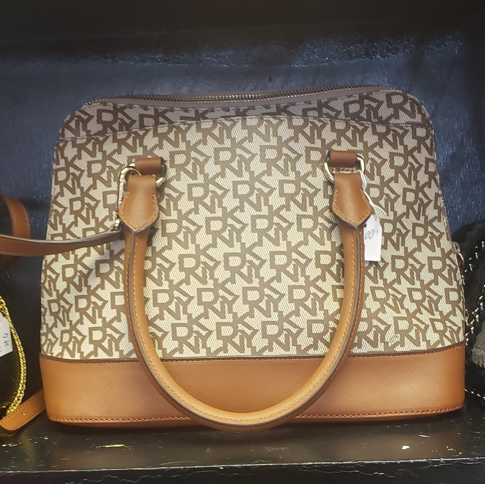 DKNY BAG - Picture 2 of 4